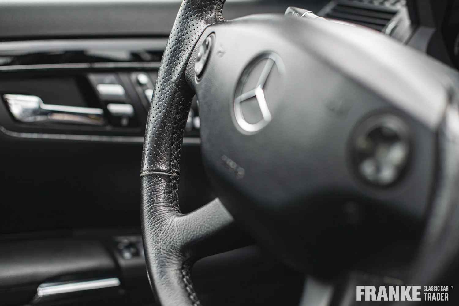 Mercedes S500 5.5 V8 - 18 fcct mb s500 6528 - S-320-HF