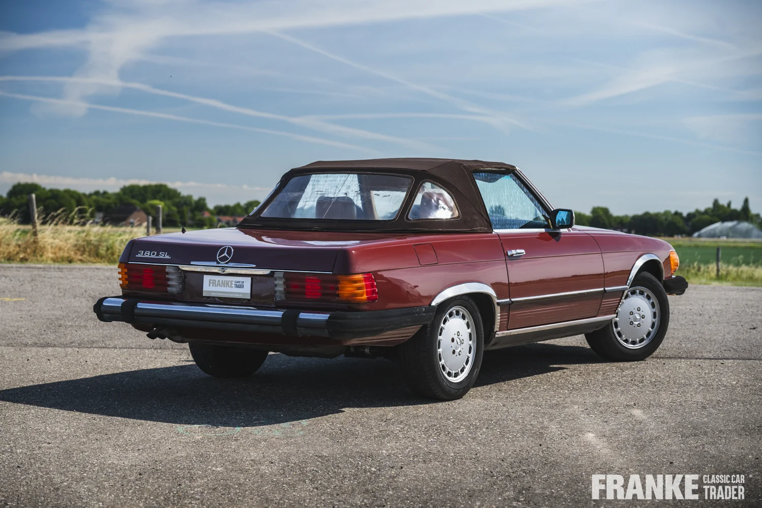Mercedes-Benz 380 SL - 18 mb 380 sl 84 313 - WDBBA45A1EA008946