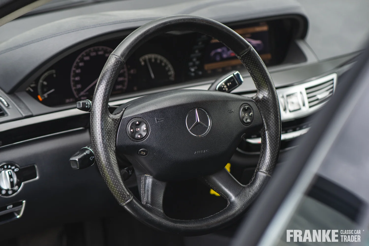 Mercedes S500 5.5 V8 - 25 fcct mb s500 6456 - S-320-HF