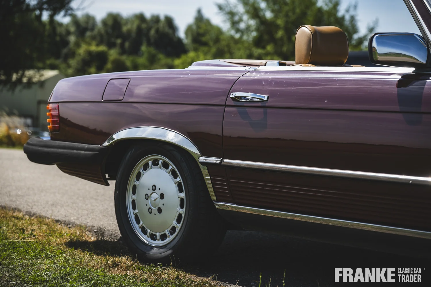 Mercedes-Benz 380 SL - 31 mb 380 sl 84 fcct 747 - WDBBA45A1EA008946