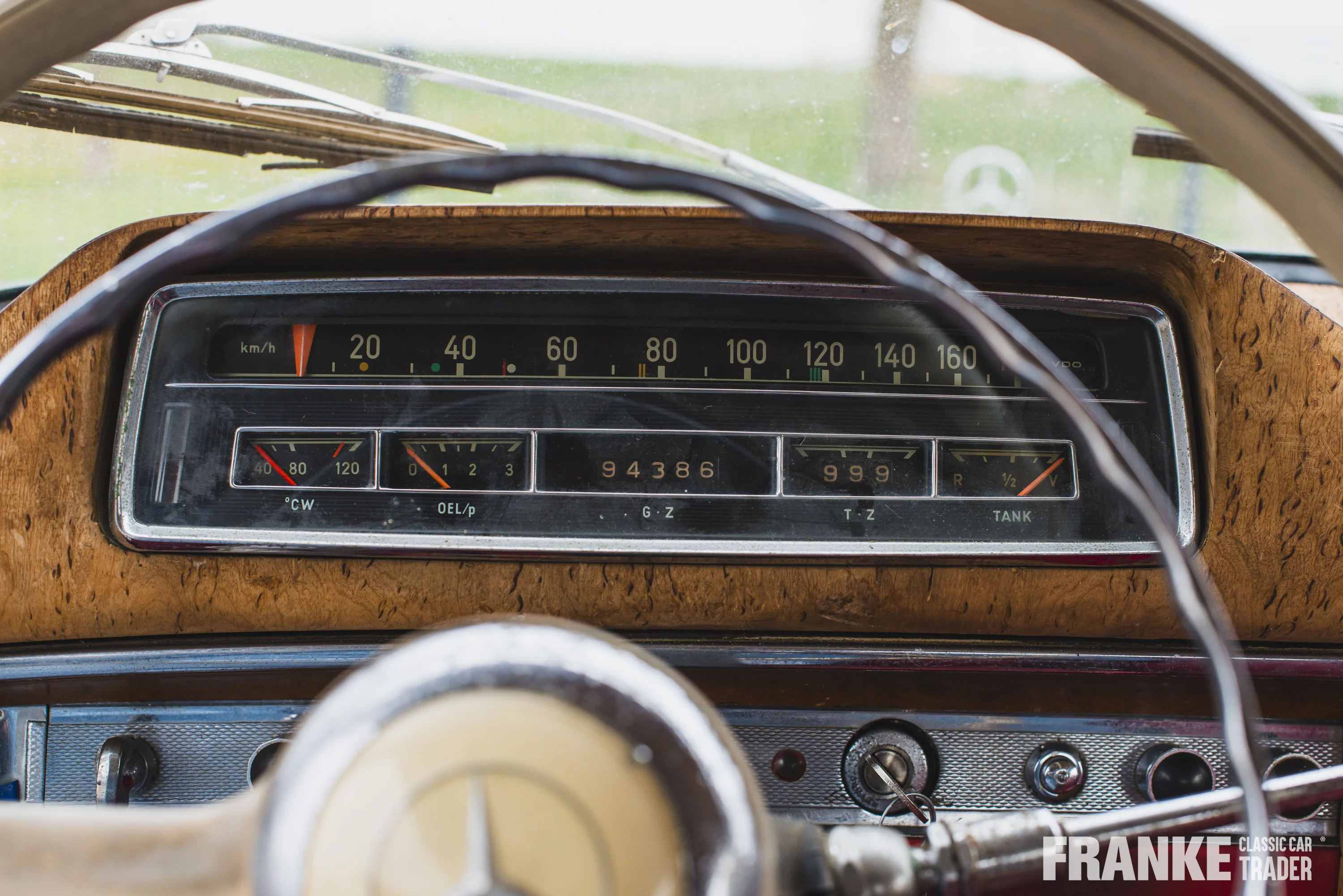 Mercedes-Benz 220 S Cabriolet - 31 mercedes 220 s cabrio beige3903 - 1-2024