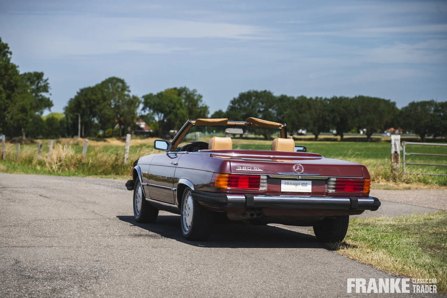 Mercedes-Benz 380 SL - 35 mb 380 sl 84 fcct 732 - WDBBA45A1EA008946