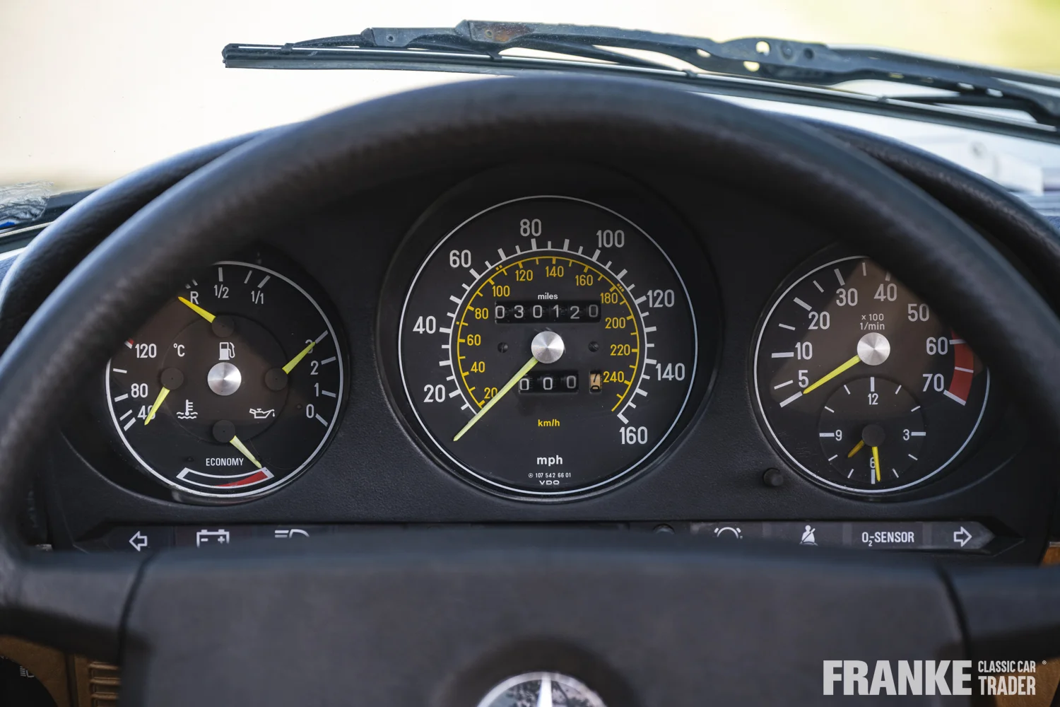 Mercedes-Benz 380 SL - 40 mb 380 sl 84 354 - WDBBA45A1EA008946