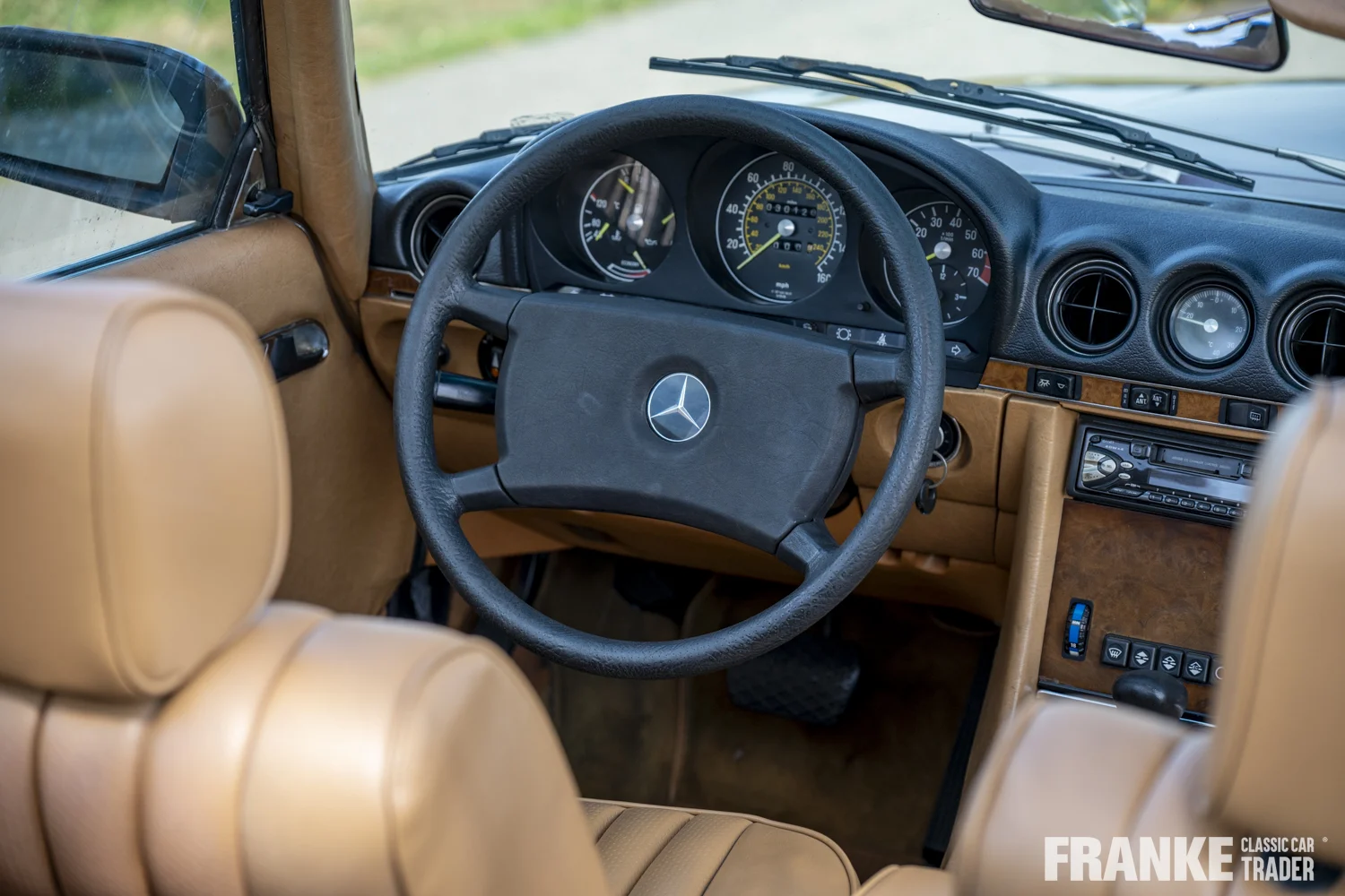 Mercedes-Benz 380 SL - 46 mb 380 sl 84 349 - WDBBA45A1EA008946