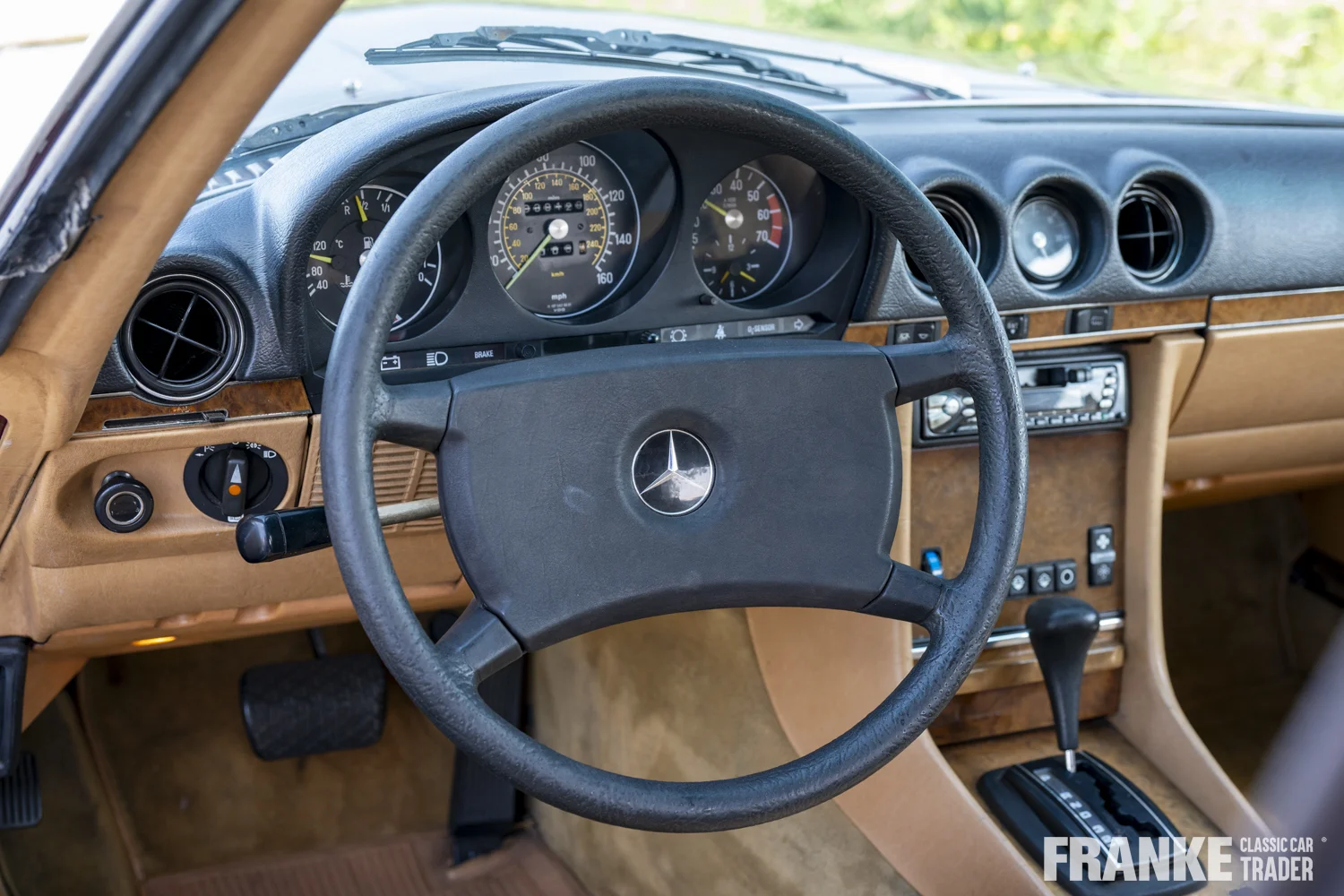 Mercedes-Benz 380 SL - 54 mb 380 sl 84 338 - WDBBA45A1EA008946
