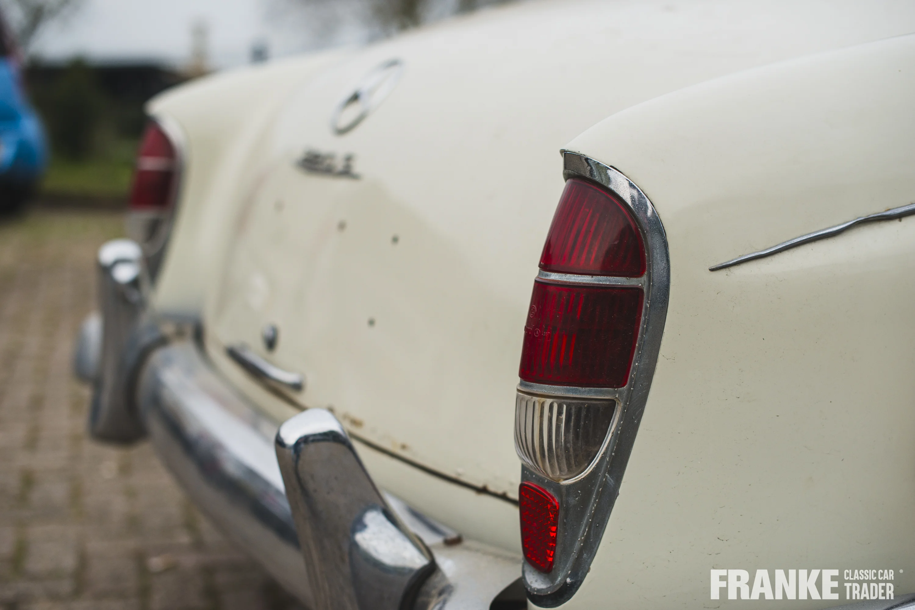 Mercedes-Benz 220 S Cabriolet - 7 mercedes 220 s cabrio beige3853 - 1-2024