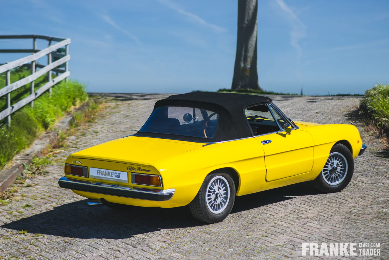Alfa Romeo Spider - Alfa romeo spider 72 geel fcct 22 - 197209-2025