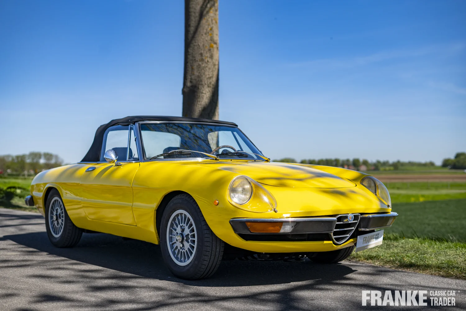 Alfa Romeo Spider - Alfa romeo spider 72 geel fcct 26 - 197209-2025