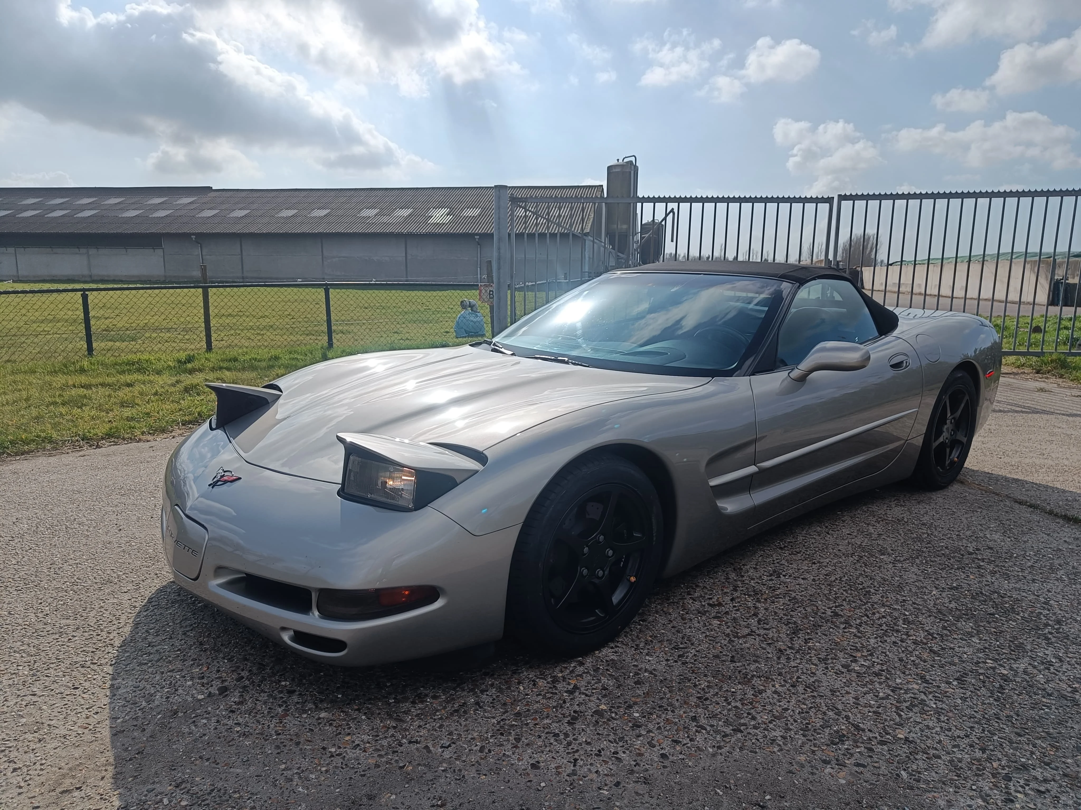 Chevrolet Corvette - Photo 2025 06 21 22 27 53 - Corvette-3-26
